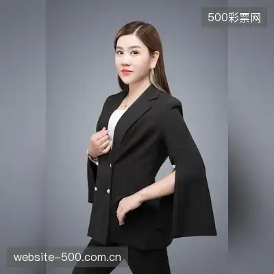 张霞